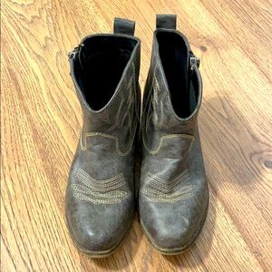 Ankle Cowboy Booties